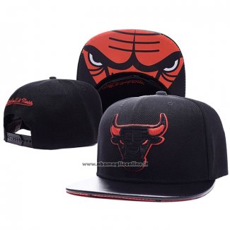 Cappellino Chicago Bulls Adjustable Mitchell & Ness Snapback Rosso Nero