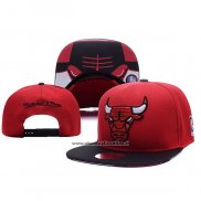 Cappellino Chicago Bulls Mitchell & Ness Nero Rosso4