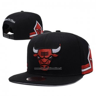 Cappellino Chicago Bulls Adjustable Mitchell & Ness Rosso Nero