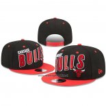 Cappellino Chicago Bulls Stacked Slant 9FIFTY Snapback Nero Rosso